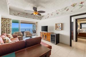 Beachfront, spectacular view, Grand Venetian