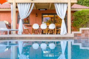 Modern Loma Vista by ACME House Company