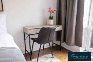 Stylish 5 bed home in Beeston