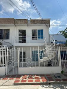 Hermoso apto piso 2 barrio san jose