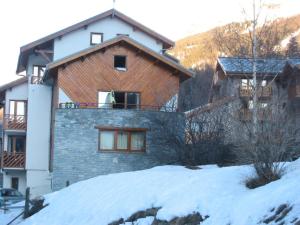 Résidence Le Saint Genix - 2 Pièces pour 4 Personnes MAE-0383