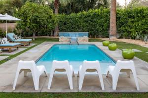 Mesa Mid-Century by ACME House Company