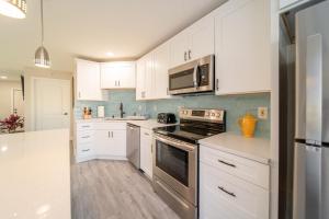 Almost Sanibel Fort Myers Duplex Near Sanibel