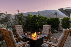 House of Light by ACME House Company