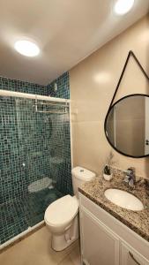 Apartamento com elevador e vaga no Cônego