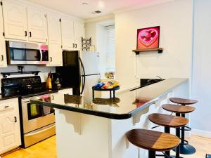 Historic Honky Tonk Hideaway