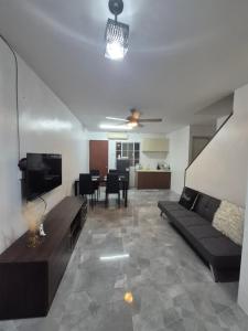 F & M Transient House