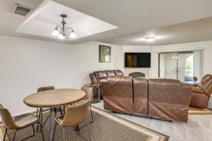 3 Mi to Talking Stick Condo with Community Perks!
