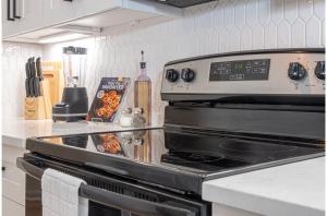 3BR3BA Urban Escape Just Minutes From Downtown