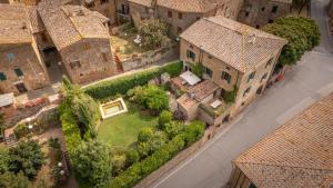 Casa Nobile - Luxury Villa in Val DOrcia - Authentic Tuscany Living