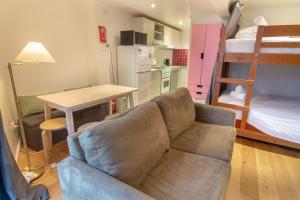 Whistler 8 Glacier AMS Mt Buller