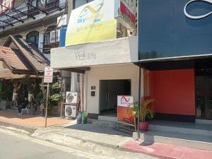 OYO 1169 Sky Infinity Inn