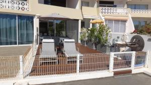 Fantastic Apartment On The Beach