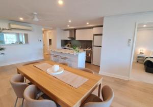 Scarborough Luxe - Ocean Views - King size Beds