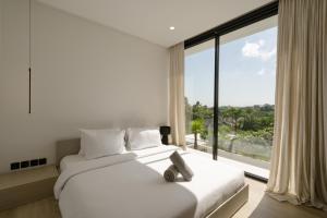 BRAND NEW! 2BR Stylish Villa Pererenan, Canggu