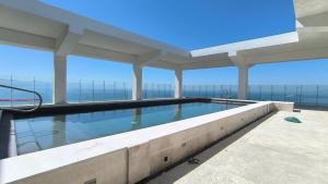 Luxurious oceanfront condo