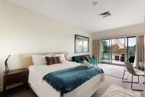 Views of Botanic Gardens