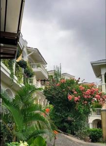 Elegante apartamento con Golf, Restaurantes y Spa