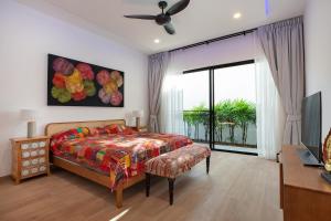Pattana Sun Villa - Modern 4 Bedrooms Villa with Pool