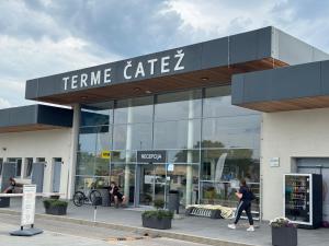 Ferienhaus in der Therme Čate 