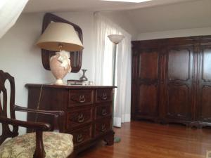 Deluxe Room with Private External Bathroom(2 Adults + 1 Child)