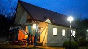 A detached guesthouse and rental cafe, Cress - Vacation STAY 32088v