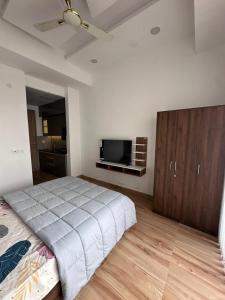 Moduluxe Studio, Near Metro & Expo