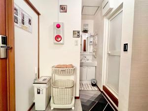 GuestHouse Reina Tsuruhashi Station - Vacation STAY 17732