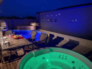 Ocean Resort Tateyama Pool House - Vacation STAY 73487v