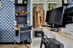 WS Tour Eiffel - Laos