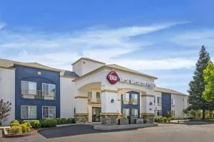 Best Western Plus Twin View Inn & Suites