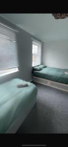 Rayleigh 1 Bedroom Apartment with Parking