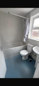 Rayleigh 1 Bedroom Apartment with Parking