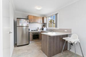 Modern and self contained granny flat