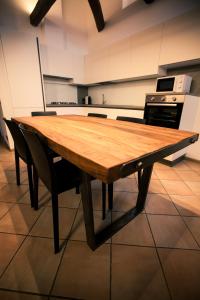 Penthouse at the Monument