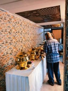 HYDERS PARK- THE LUXURY HOTEL