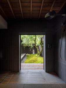 Momoyama Onsen Tsukimikan