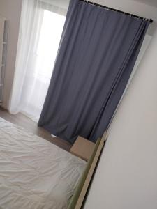 Panoramic Lake & Sea View