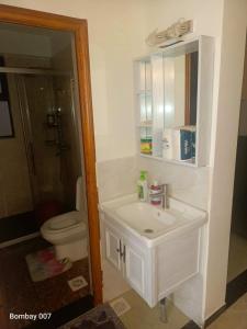 Elegant modern retreat residencies with swimming pool ,fully equipped gym and amazing breathtaking city views in kilimani