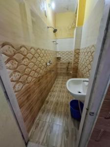 SURENDRA NIWAS Kamakhya lodge