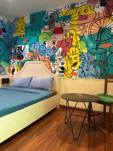 Hostel and Music Bar Bros