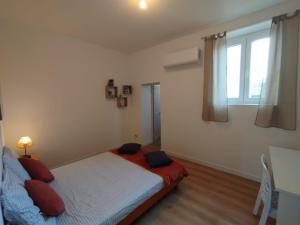 Appart 2 lits tv Wifi Parking Jardin