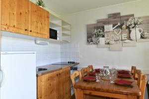 Vercors 1 035-FAMILLE & MONTAGNE appart 6 pers