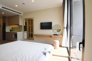 ICON40 Ha Long Marina Height