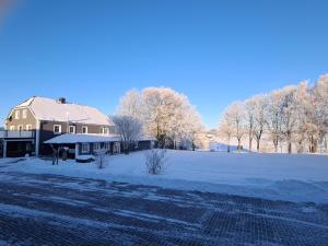 Rosenzauber Luxux-Caravan 5 Sterne