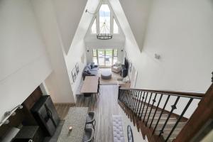 4BR Unit In The Heart Of Harrison