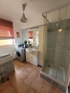 The Cozy Collo House