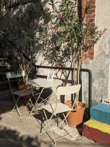 Honey I`m home Apartments