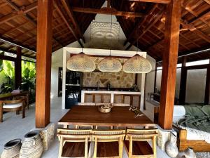 New Joglo in Uluwatu Meru Villa