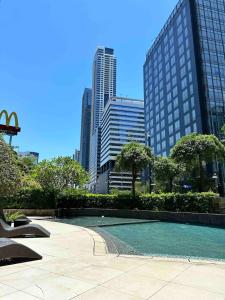 Cozy House BGC 1BR up to 6 Guests 100MBPS WiFi